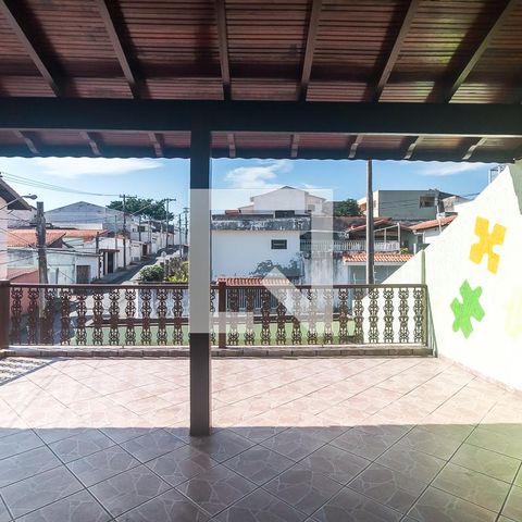 Casa para alugar com 551m², 15 quartos e 4 vagasVaranda do Quarto 6