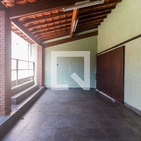 Casa para alugar com 551m², 15 quartos e 4 vagasChurrasqueira/Garagem