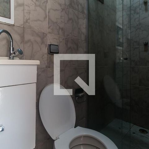 Casa para alugar com 551m², 15 quartos e 4 vagasBanheiro da Suíte 14