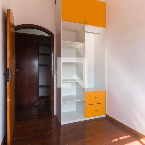 Casa para alugar com 551m², 15 quartos e 4 vagasQuarto 9