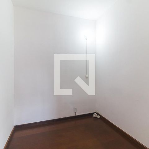Casa para alugar com 551m², 15 quartos e 4 vagasQuarto 3