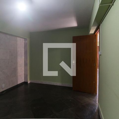 Casa para alugar com 551m², 15 quartos e 4 vagasQuarto 13