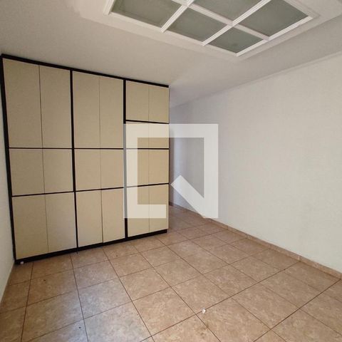 Casa à venda com 214m², 3 quartos e 2 vagas Casa à venda com 214m², 3 quartos e 2 vagasSala de jantar