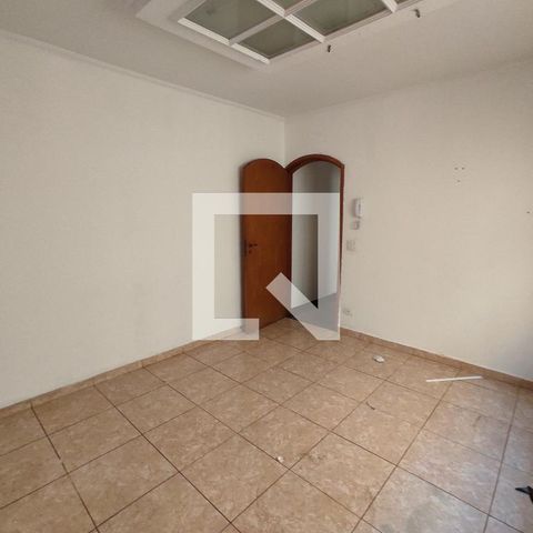 Casa à venda com 214m², 3 quartos e 2 vagas Casa à venda com 214m², 3 quartos e 2 vagasSala de jantar