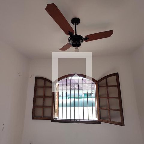 Casa à venda com 214m², 3 quartos e 2 vagas Casa à venda com 214m², 3 quartos e 2 vagasQuarto 2