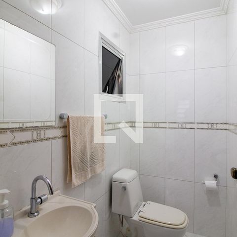 Casa à venda com 380m², 5 quartos e 6 vagasLavabo