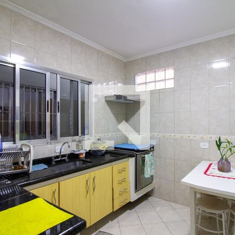 Casa à venda com 380m², 5 quartos e 6 vagasCozinha Edícula