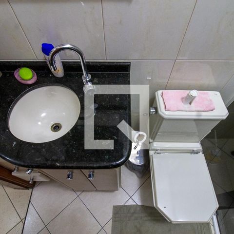 Casa à venda com 380m², 5 quartos e 6 vagasDetalhe do Banheiro Edícula