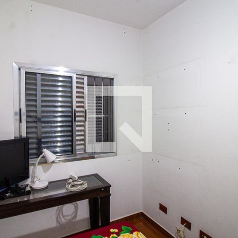 Casa à venda com 380m², 5 quartos e 6 vagasQuarto 4