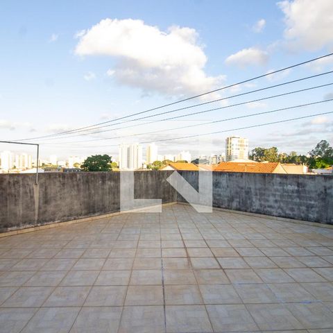 Casa à venda com 380m², 5 quartos e 6 vagasTerraço