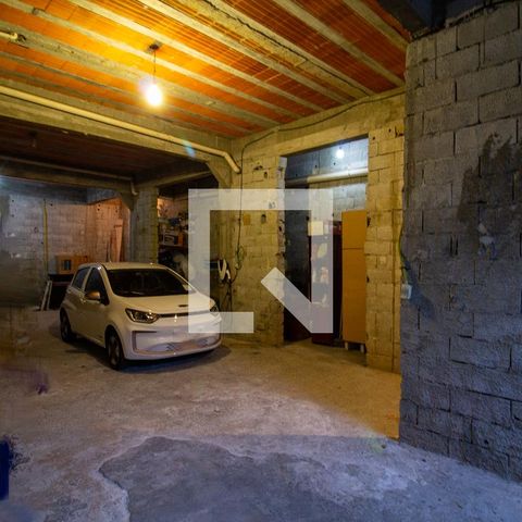 Casa à venda com 380m², 5 quartos e 6 vagasGaragem