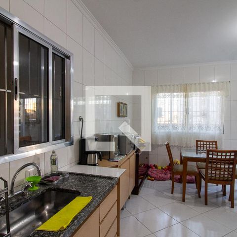 Casa à venda com 380m², 5 quartos e 6 vagasCozinha