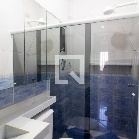 Casa à venda com 380m², 5 quartos e 6 vagasBanheiro