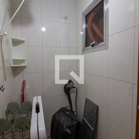 Casa à venda com 380m², 5 quartos e 6 vagasBanheiro Espaço Gourmet
