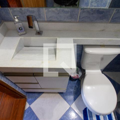 Casa à venda com 380m², 5 quartos e 6 vagasBanheiro