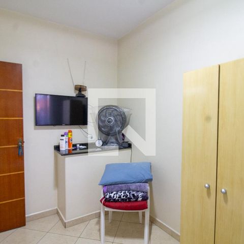 Casa à venda com 380m², 5 quartos e 6 vagasQuarto 2 Edícula