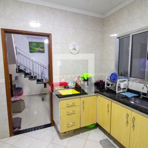Casa à venda com 380m², 5 quartos e 6 vagasCozinha Edícula