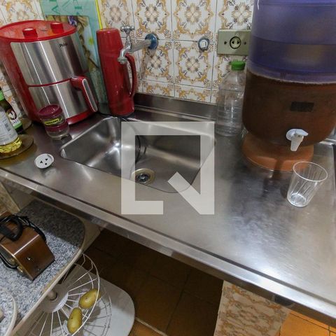 Casa à venda com 110m², 2 quartos e 2 vagas Casa à venda com 110m², 2 quartos e 2 vagasCozinha