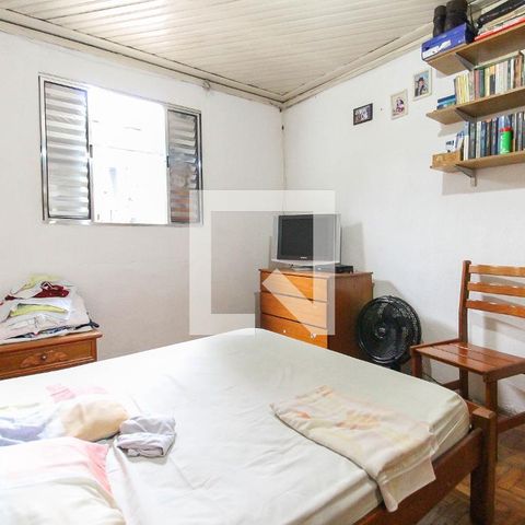 Casa à venda com 110m², 2 quartos e 2 vagas Casa à venda com 110m², 2 quartos e 2 vagasQuarto 1