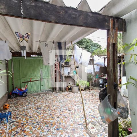 Casa à venda com 110m², 2 quartos e 2 vagas Casa à venda com 110m², 2 quartos e 2 vagasVista do Quarto 1