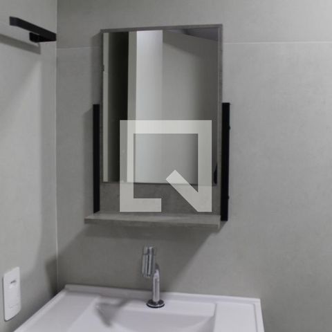 Apartamento à venda com 29m², 1 quarto e sem vagaBanheiro
