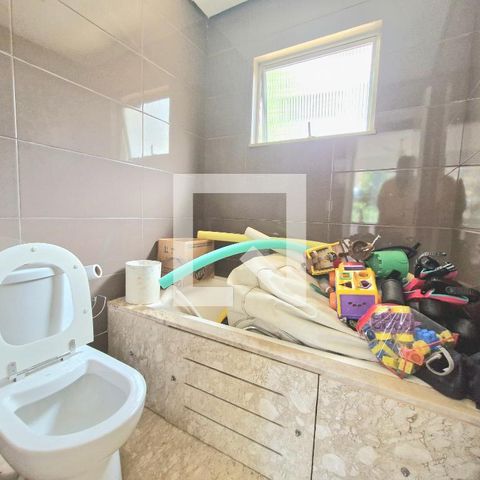 Casa para alugar com 1320m², 5 quartos e 4 vagasBanheiro 7