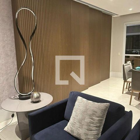 Apartamento à venda com 213m², 3 quartos e 4 vagas