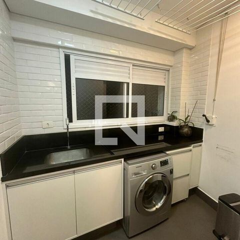 Apartamento à venda com 213m², 3 quartos e 4 vagas