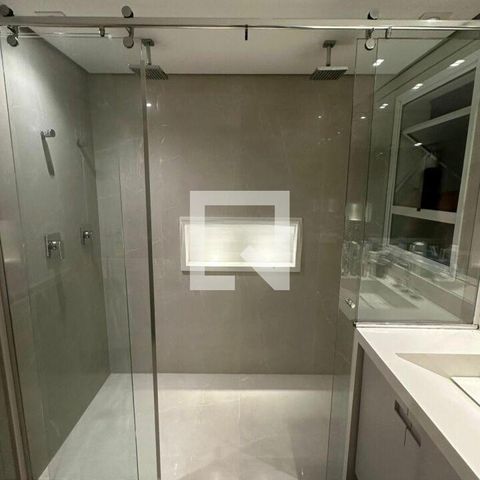Apartamento à venda com 213m², 3 quartos e 4 vagas