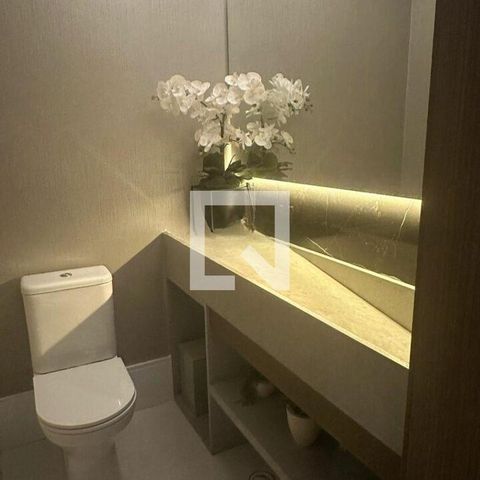 Apartamento à venda com 213m², 3 quartos e 4 vagas