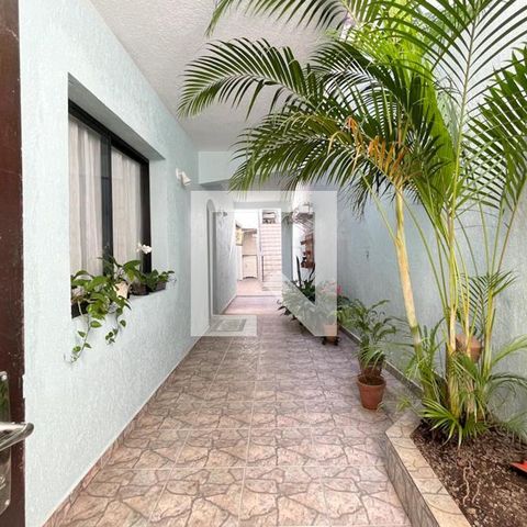 Casa à venda com 223m², 3 quartos e 3 vagasQuintal