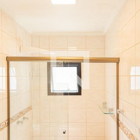 Casa à venda com 223m², 3 quartos e 3 vagasBanheiro - Suíte 
