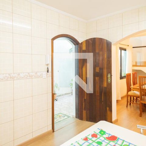 Casa à venda com 223m², 3 quartos e 3 vagasCozinha 