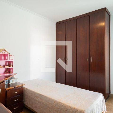 Casa à venda com 223m², 3 quartos e 3 vagasQuarto 2