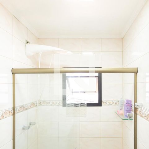 Casa à venda com 223m², 3 quartos e 3 vagasBanheiro Social 