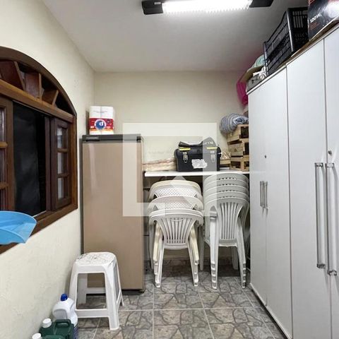 Casa à venda com 223m², 3 quartos e 3 vagasQuarto de Serviço