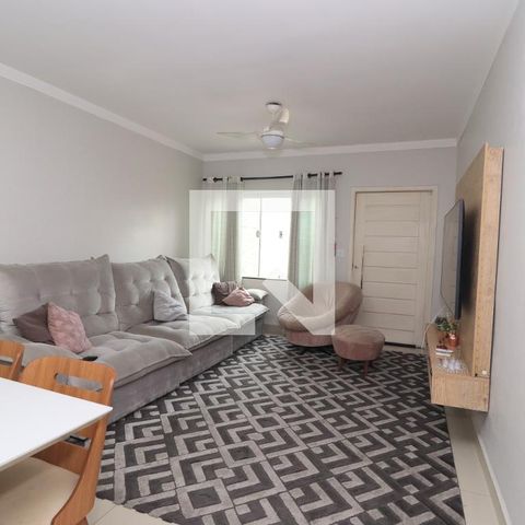 Casa à venda com 140m², 3 quartos e 3 vagasSala de TV