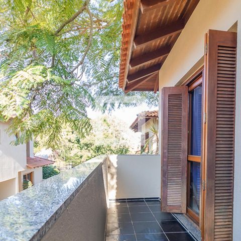 Casa de condomínio para alugar com 450m², 4 quartos e 3 vagas Casa de condomínio para alugar com 450m², 4 quartos e 3 vagasQuarto 2 - Varanda