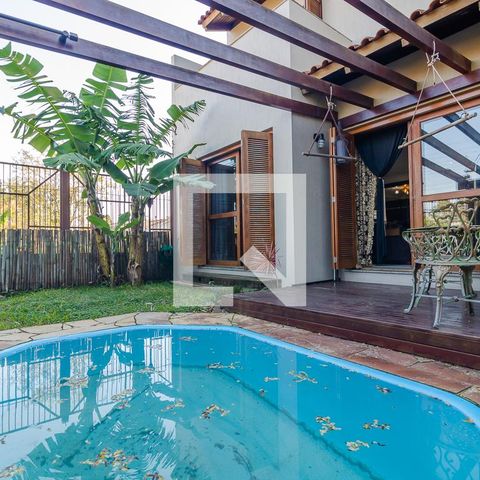 Casa de condomínio para alugar com 450m², 4 quartos e 3 vagas Casa de condomínio para alugar com 450m², 4 quartos e 3 vagasQuintal