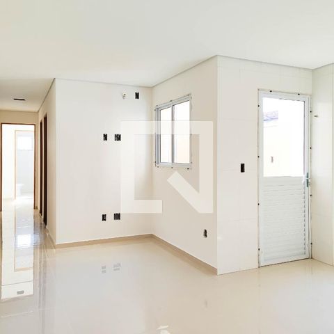 Apartamento à venda com 70m², 2 quartos e 1 vaga Apartamento à venda com 70m², 2 quartos e 1 vagaSala