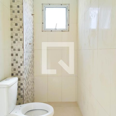 Apartamento à venda com 70m², 2 quartos e 1 vaga Apartamento à venda com 70m², 2 quartos e 1 vagaBanheiro da Suite