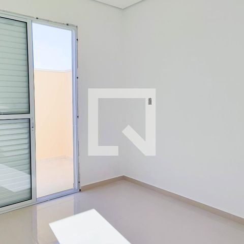 Apartamento à venda com 70m², 2 quartos e 1 vaga Apartamento à venda com 70m², 2 quartos e 1 vagaSuite