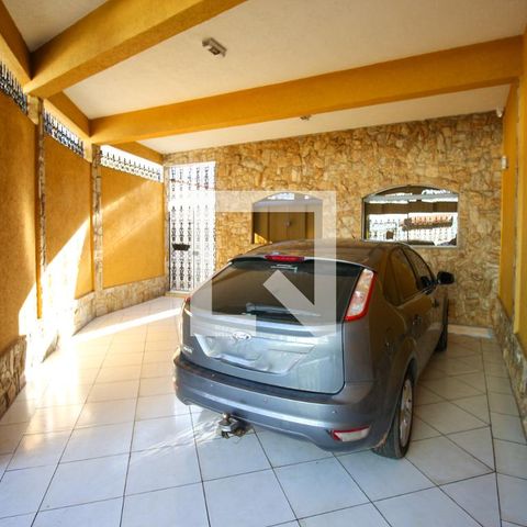 Casa à venda com 369m², 5 quartos e 3 vagasGaragem