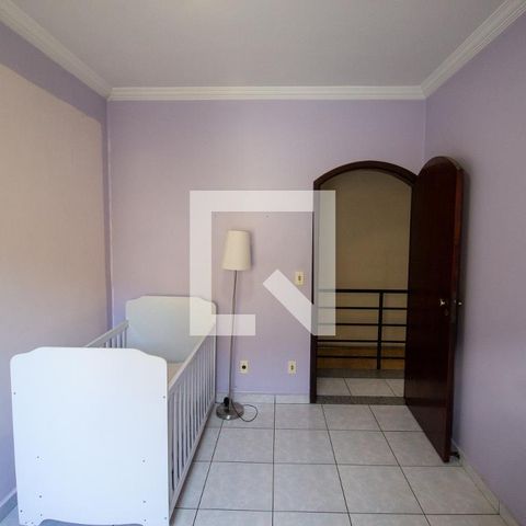 Casa à venda com 369m², 5 quartos e 3 vagasQuarto 2
