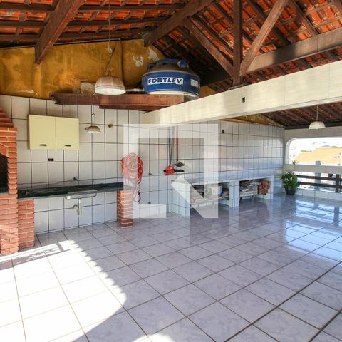 Casa à venda com 369m², 5 quartos e 3 vagasÁrea comum - Churrasqueira