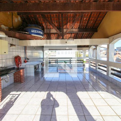 Casa à venda com 369m², 5 quartos e 3 vagasÁrea comum - Churrasqueira