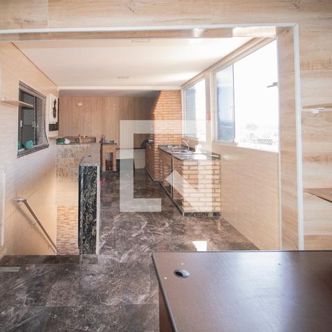 Casa à venda com 1200m², 3 quartos e 5 vagas Casa à venda com 1200m², 3 quartos e 5 vagasÁrea de Serviço