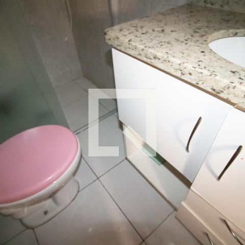 Casa à venda com 1200m², 3 quartos e 5 vagas Casa à venda com 1200m², 3 quartos e 5 vagasBanheiro da Suíte 2