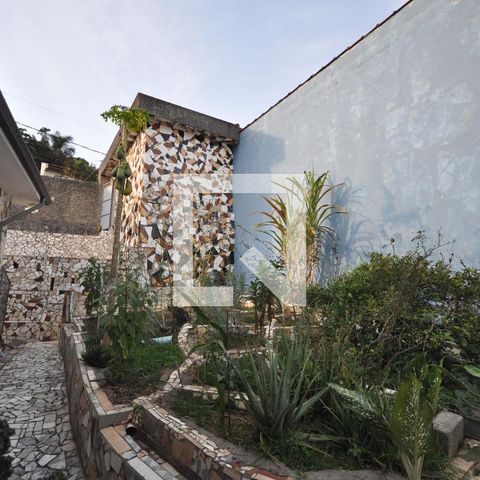Casa para alugar com 310m², 2 quartos e 1 vagaCorredor lateral