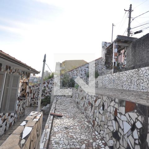 Casa para alugar com 310m², 2 quartos e 1 vagaQuintal